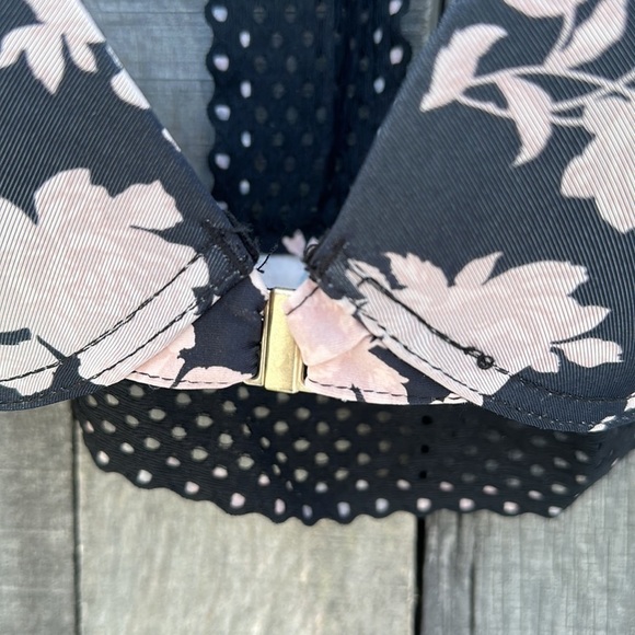 Vince Camuto Push Up Cup Floral Bra 36C NWT - Picture 9 of 9